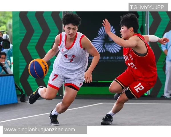 重庆篮球队荣登篮球配合排行榜首位展现团队默契与实力